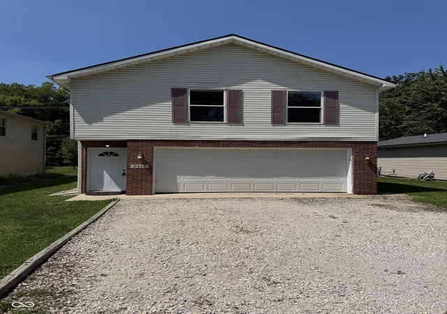 2nd image of 2413 N Buckles St, Muncie, IN 47303 | MLS# 22118431
