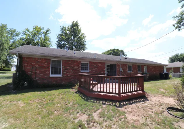 35th image of 2130 Dale Ct, Columbus, IN 47203 | MLS# 22118432