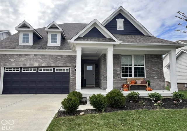 Photo 3 of Single family home for sale at 2144 Chick Evans Wy, Westfield, IN 46074 | MLS# 22118435 | Listing updated on 2026-09-29