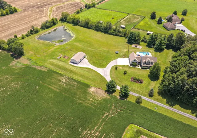 1st image of 1355 N Franklin Rd, Greenwood, IN 46143 | MLS# 22118437