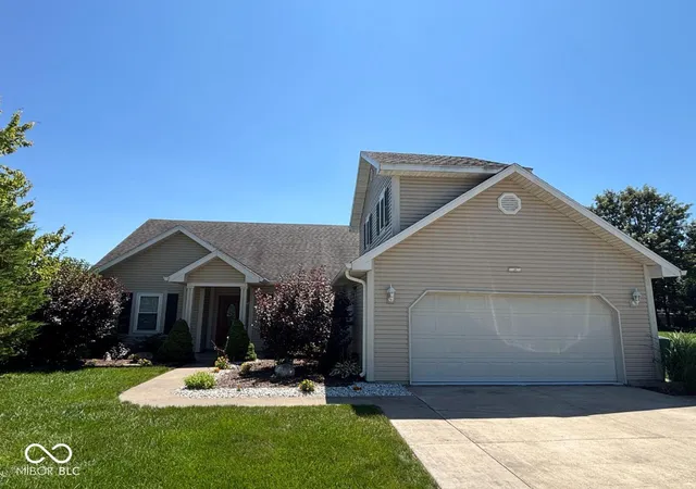 1st image of 3609 W Moore Rd, Muncie, IN 47304 | MLS# 22118445