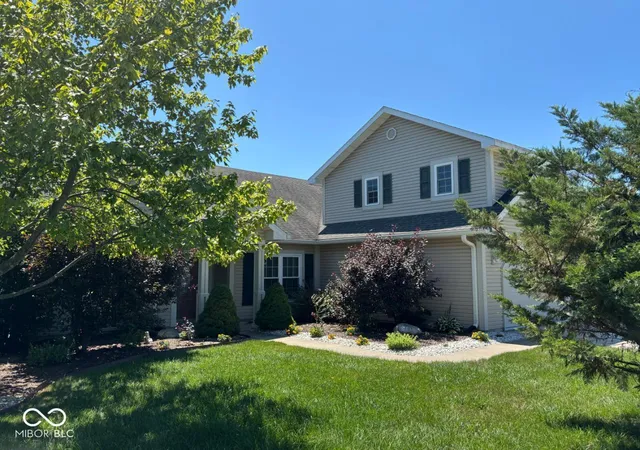 2nd image of 3609 W Moore Rd, Muncie, IN 47304 | MLS# 22118445