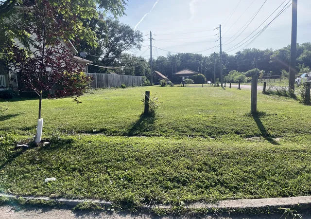 1st image of 69 S Lasalle St, Indianapolis, IN 46201 | MLS# 22118455