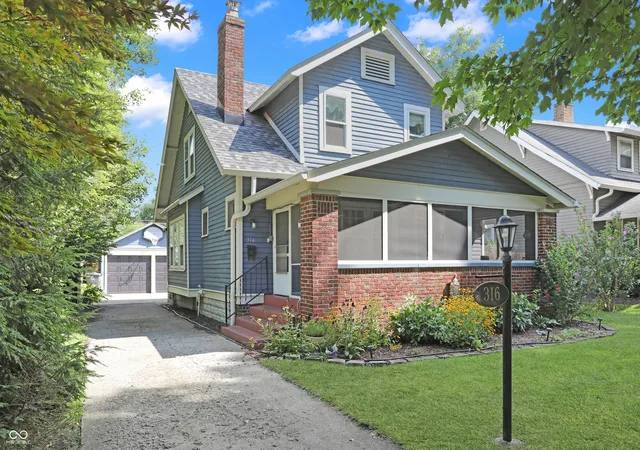 2nd image of 316 Berkley Rd, Indianapolis, IN 46208 | MLS# 22118463