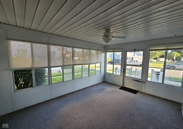 Photo 3 of Sale Pending at 1410 S I St, Elwood, IN 46036 | MLS# 22118467 | Listing updated on 2026-09-12