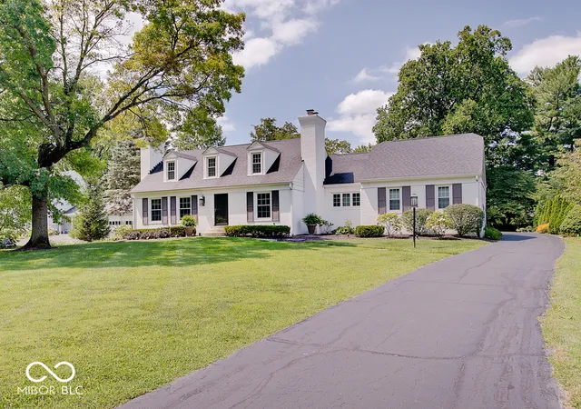 3rd image of 8402 N Pennsylvania St, Indianapolis, IN 46240 | MLS# 22118480