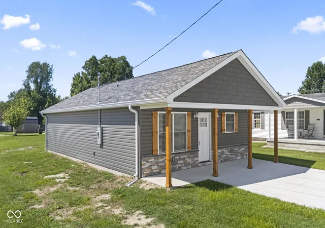 1st image of 403 W Howard St, Crothersville, IN 47229 | MLS# 22118481