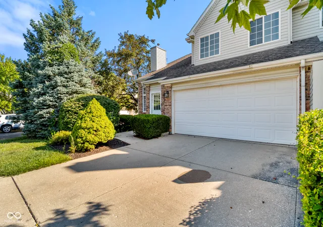 2nd image of 5721 Mornay Pl, Indianapolis, IN 46254 | MLS# 22118483