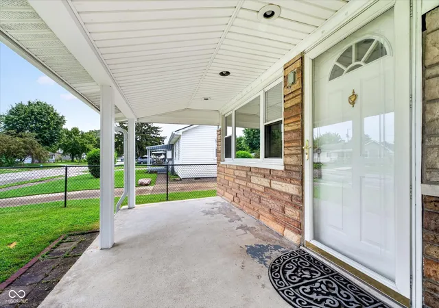 4th image of 1819 Bacon St, Indianapolis, IN 46237 | MLS# 22118488