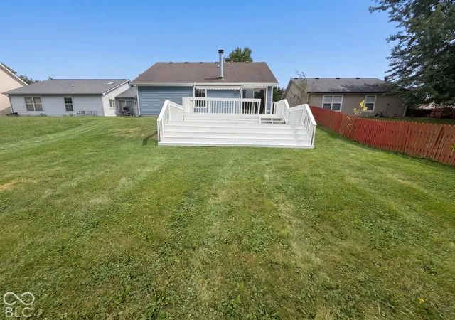 Photo 4 of Single family home for sale at 5654 Crown Vetch Pl, Indianapolis, IN 46254 | MLS# 22118504 | Listing updated on 2026-09-27