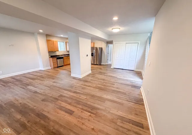Photo 2 of Sale Pending at 2615 Boulevard Pl, Indianapolis, IN 46208 | MLS# 22118522 | Listing updated on 2026-09-03
