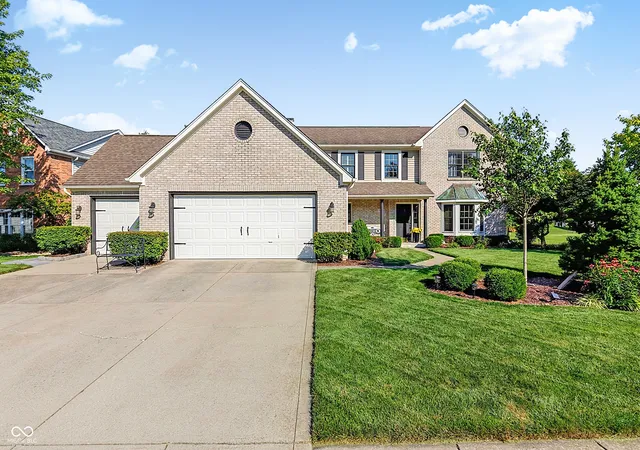 1st image of 4838 Ashbrook Dr, Noblesville, IN 46062 | MLS# 22118525