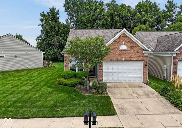 3rd image of 12839 Gloria Dr, Fishers, IN 46037 | MLS# 22118528