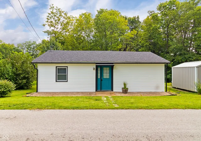 1st image of 7821 S Georgetown Rd, Nineveh, IN 46164 | MLS# 22118541