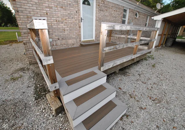 Photo 4 of Sale Pending at 1235 Indianapolis Rd, Mooresville, IN 46158 | MLS# 22118544 | Listing updated on 2026-09-18