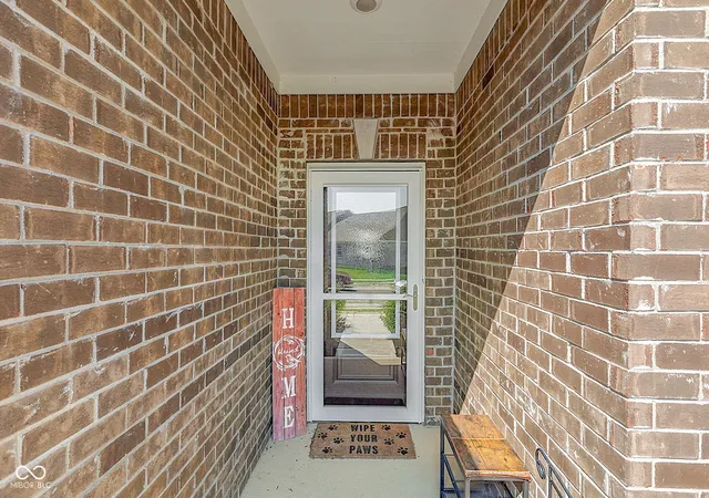 3rd image of 8904 Twain Ln, Indianapolis, IN 46239 | MLS# 22118548