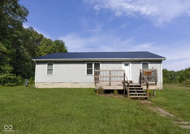 Photo 1 of Single family home for sale at 2469 Country Manor St, North Vernon, IN 47265 | MLS# 22118558 | Listing updated on 2026-08-26