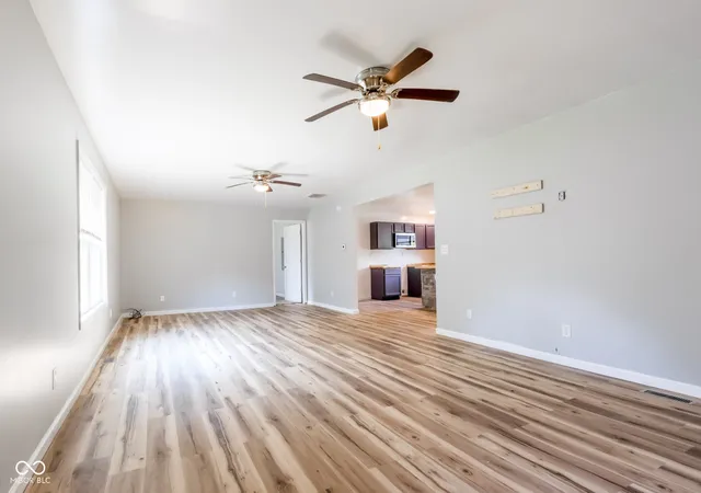 Photo 3 of Single family home for sale at 2469 Country Manor St, North Vernon, IN 47265 | MLS# 22118558 | Listing updated on 2026-08-26