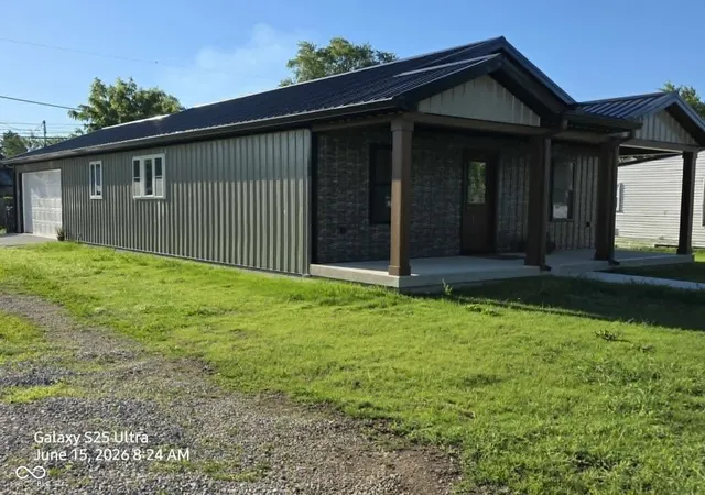 4th image of 528 N Meridian St, Winchester, IN 47394 | MLS# 22118565