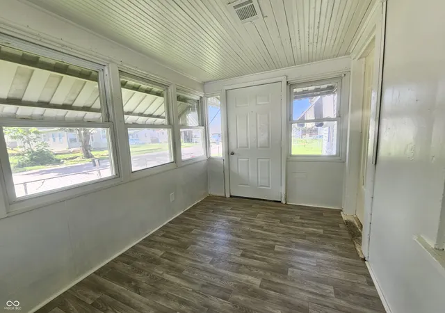 4th image of 1310 E 5Th St, Muncie, IN 47302 | MLS# 22118570