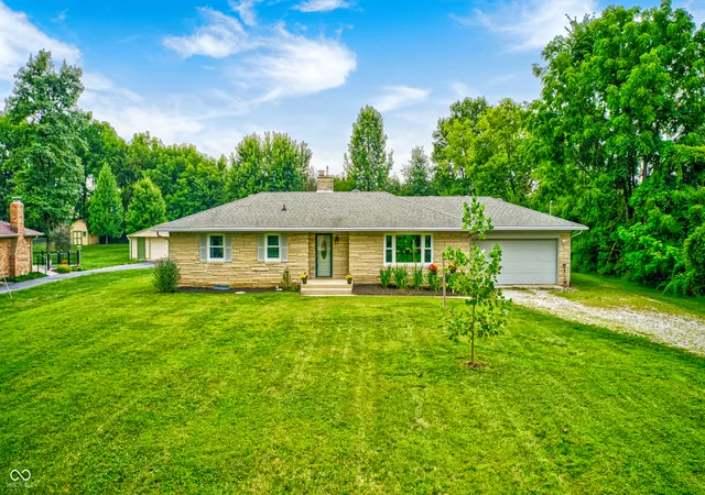 39th image of 10854 E County Road 650 N, Indianapolis, IN 46234 | MLS# 22118571