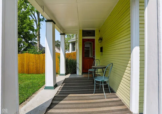 2nd image of 1118 Tecumseh St, Indianapolis, IN 46201 | MLS# 22118572