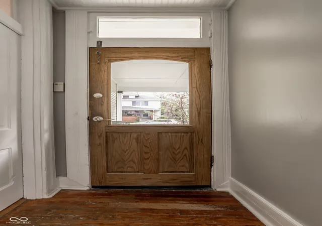 4th image of 1118 Tecumseh St, Indianapolis, IN 46201 | MLS# 22118572