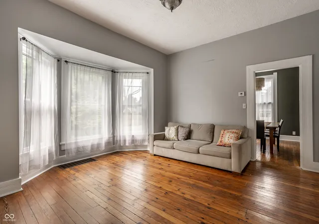 5th image of 1118 Tecumseh St, Indianapolis, IN 46201 | MLS# 22118572