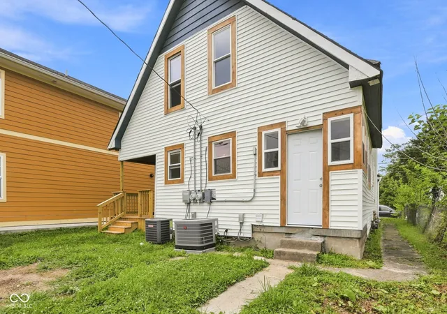 39th image of 2213 2215 Dr Andrew J Brown Ave, Indianapolis, IN 46205 | MLS# 22118581