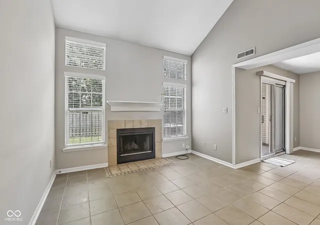 5th image of 9495 Aberdare Dr, Indianapolis, IN 46250 | MLS# 22118582