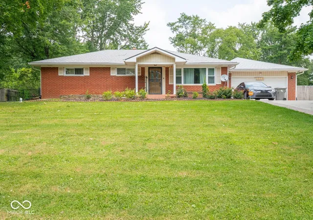 Photo 2 of Single family home for sale at 2506 Maynard Dr, Indianapolis, IN 46227 | MLS# 22118586 | Listing updated on 2026-08-17