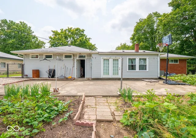Photo 50 of Single family home for sale at 2506 Maynard Dr, Indianapolis, IN 46227 | MLS# 22118586 | Listing updated on 2026-08-17