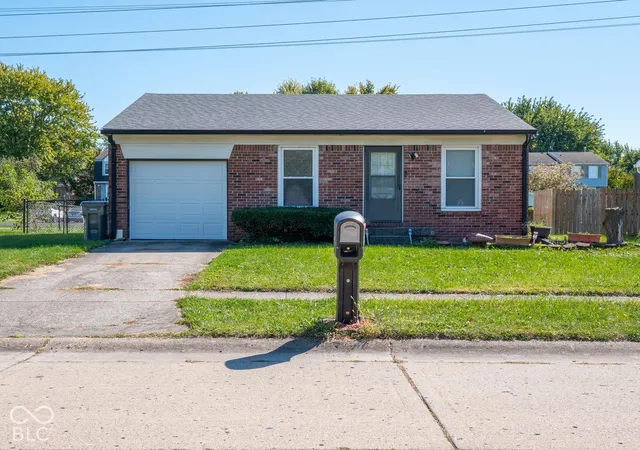 Photo 2 of Single family home for sale at 3645 Remington Dr, Indianapolis, IN 46227 | MLS# 22118588 | Listing updated on 2026-10-29