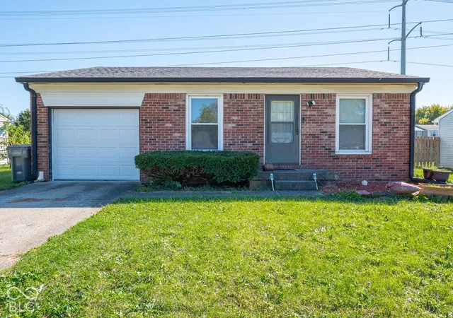 Photo 3 of Single family home for sale at 3645 Remington Dr, Indianapolis, IN 46227 | MLS# 22118588 | Listing updated on 2026-10-29