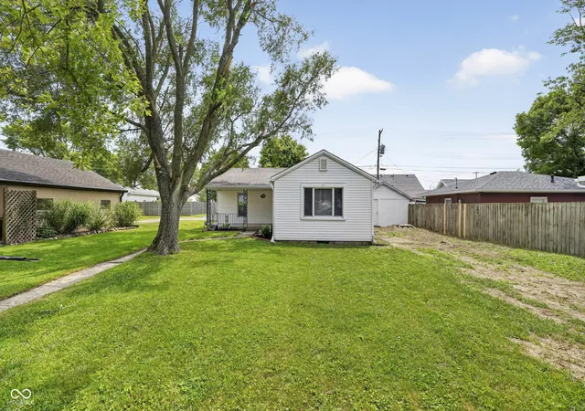 5th image of 847 W North St, Greenfield, IN 46140 | MLS# 22118592