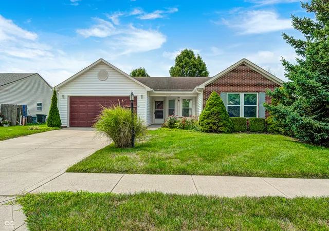 1st image of 1707 Brookview Dr, Brownsburg, IN 46112 | MLS# 22118602
