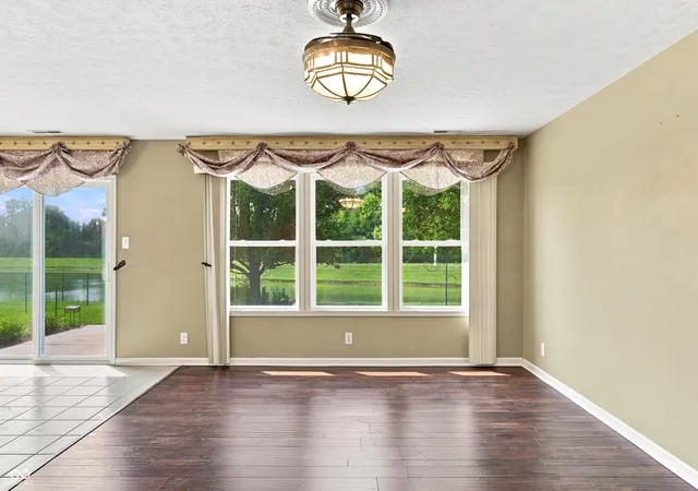 5th image of 1707 Brookview Dr, Brownsburg, IN 46112 | MLS# 22118602