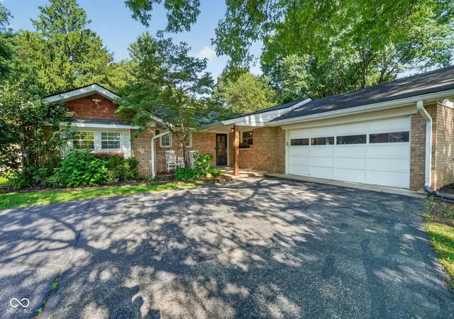 Photo 2 of Single family home for sale at 7420 Jewel Ln, Indianapolis, IN 46250 | MLS# 22118603 | Listing updated on 2026-09-03
