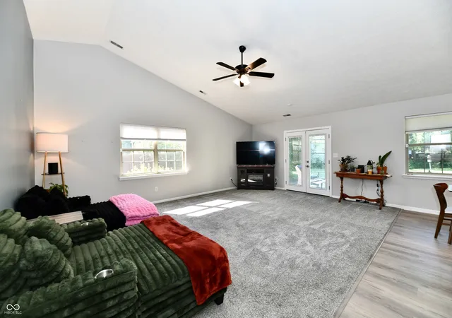 5th image of 391 Longfellow Ct, Greenfield, IN 46140 | MLS# 22118606