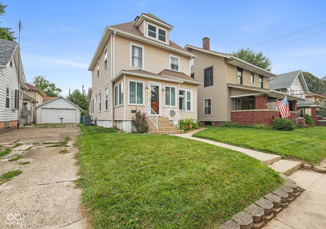 47th image of 440 E Madison St, Franklin, IN 46131 | MLS# 22118612