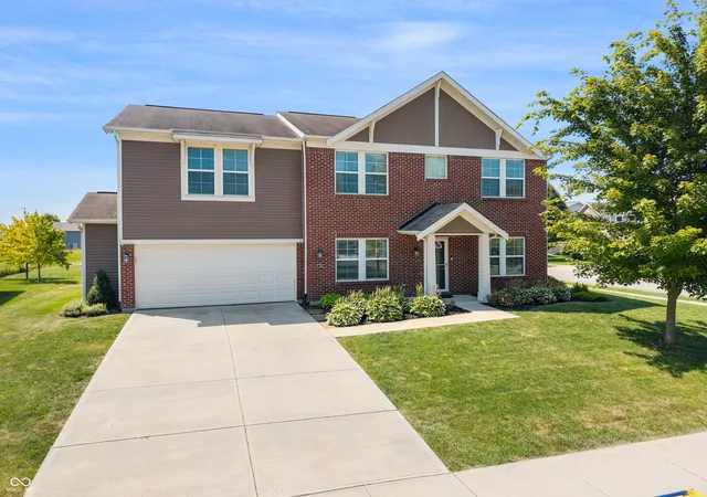 Photo 1 of Sale Pending at 6161 W Brickell Ln, Mc Cordsville, IN 46055 | MLS# 22118621 | Listing updated on 2026-08-17
