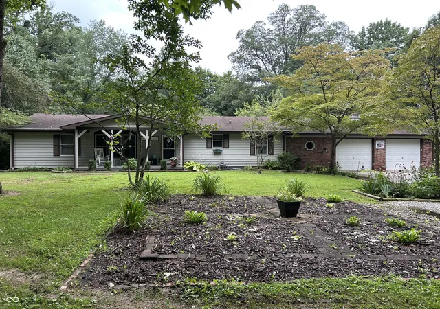 1st image of 5620 S Imperial Blvd, Crawfordsville, IN 47933 | MLS# 22118628