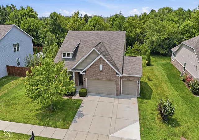 Photo 1 of Single family home for sale at 8922 N Springview Dr, Mc Cordsville, IN 46055 | MLS# 22118631 | Listing updated on 2026-08-24