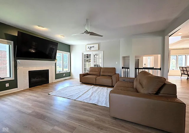 4th image of 1258 Soaring Eagle Dr, Greenwood, IN 46143 | MLS# 22118644