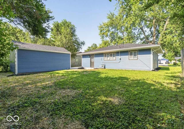 30th image of 2843 Falcon Dr, Indianapolis, IN 46222 | MLS# 22118646