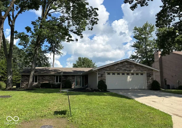 Photo 1 of Single family home for sale at 4404 W Kings Row St, Muncie, IN 47304 | MLS# 22118648 | Listing updated on 2026-08-27