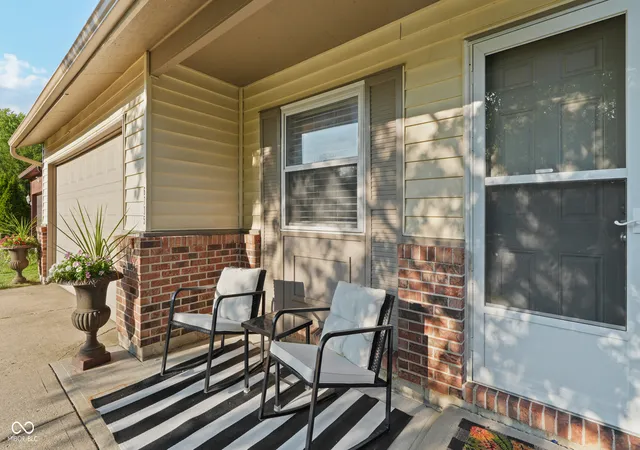 3rd image of 6735 Echo Ln, Indianapolis, IN 46278 | MLS# 22118660