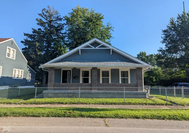 1st image of 826 E Pleasant Run Parkway North Dr, Indianapolis, IN 46203 | MLS# 22118668