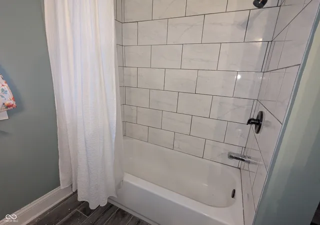 10th image of 826 E Pleasant Run Parkway North Dr, Indianapolis, IN 46203 | MLS# 22118668