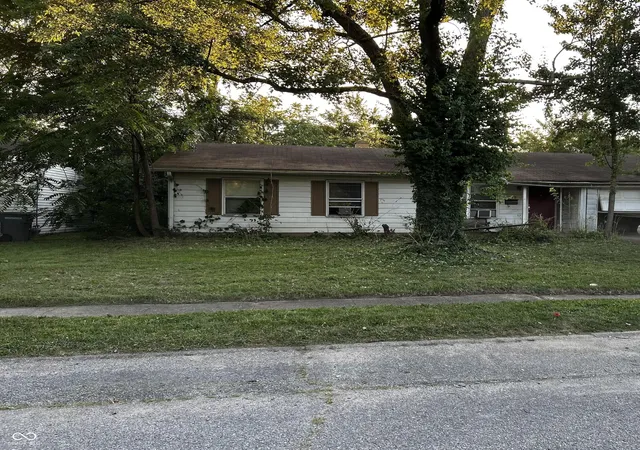 Photo 1 of Sale Pending at 3672 N Mitchner Ave, Indianapolis, IN 46226 | MLS# 22118674 | Listing updated on 2026-08-18